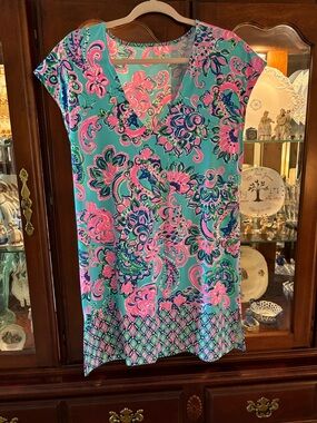 Lilly Pulitzer Talli Cover up in Blue Horizon Jungle Sunrise~S